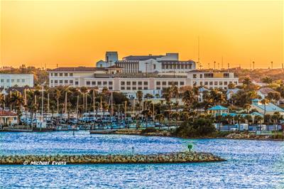 Downtown from marina_thumb.jpg